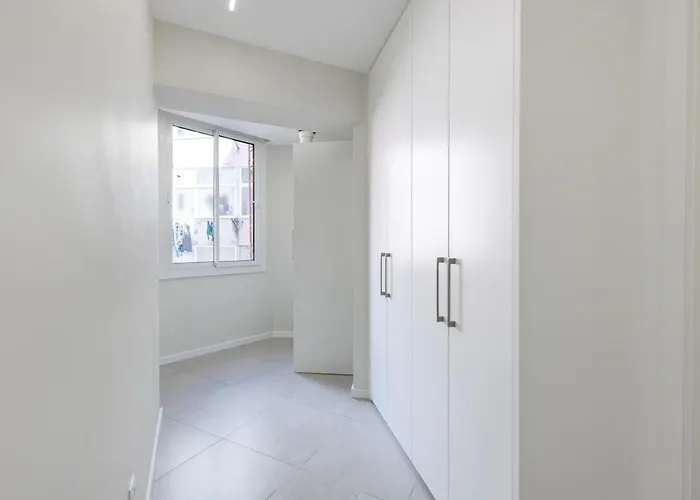 Novo Junto Ao Metro - 1d * Lisboa