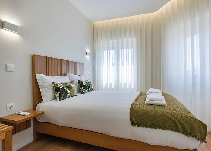 Novo Junto Ao Metro - 1d * Lisboa