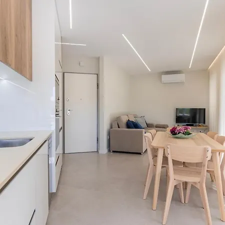 Apartment Novo Junto Ao Metro - 1d