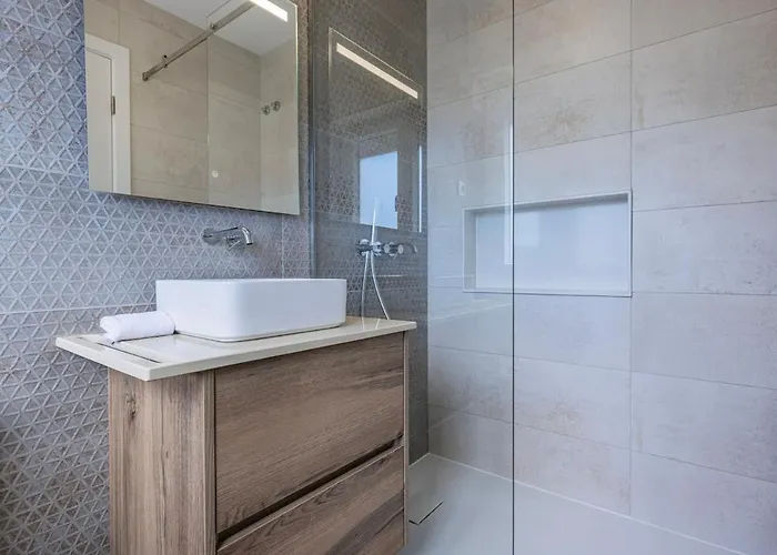 Apartamento Novo Junto Ao Metro - 1d Lisboa